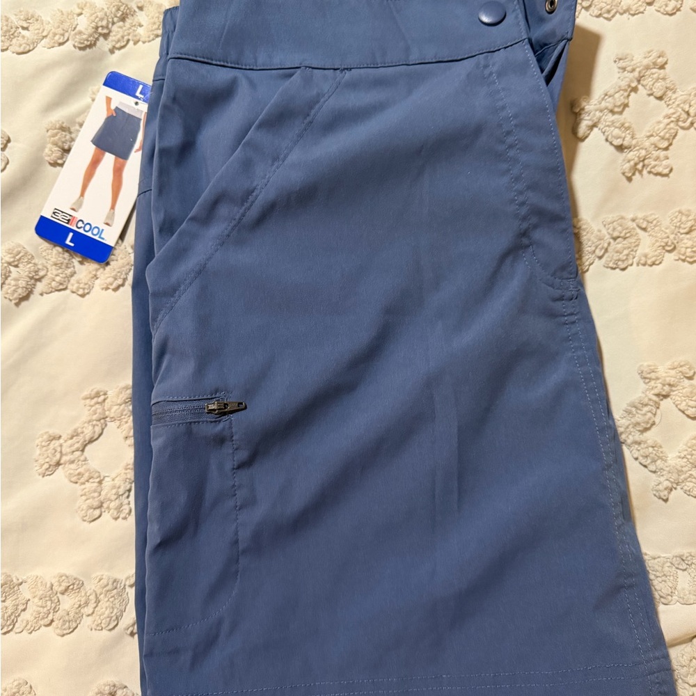 32 Degrees Women's tech tennis Skirt in Blue inner layer shorts